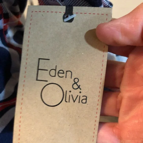 Eden & Olivia Vibrant Plaid Top - Picture 5 of 7